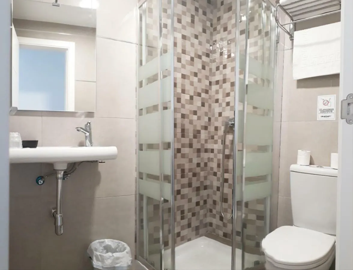 Puerta Alameda Suites 龙达 0*,